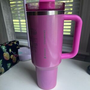 Brand New 40 oz 
Starbucks sparkly pink Stanley Cup